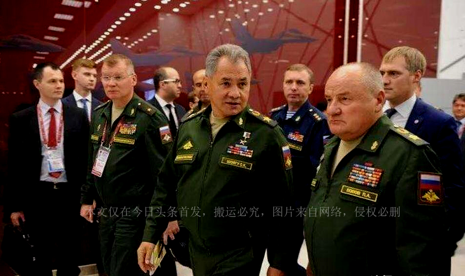 解放军军服与国际军服发展关系_解放军21式军服发展历程_07式陆军常服货到付款