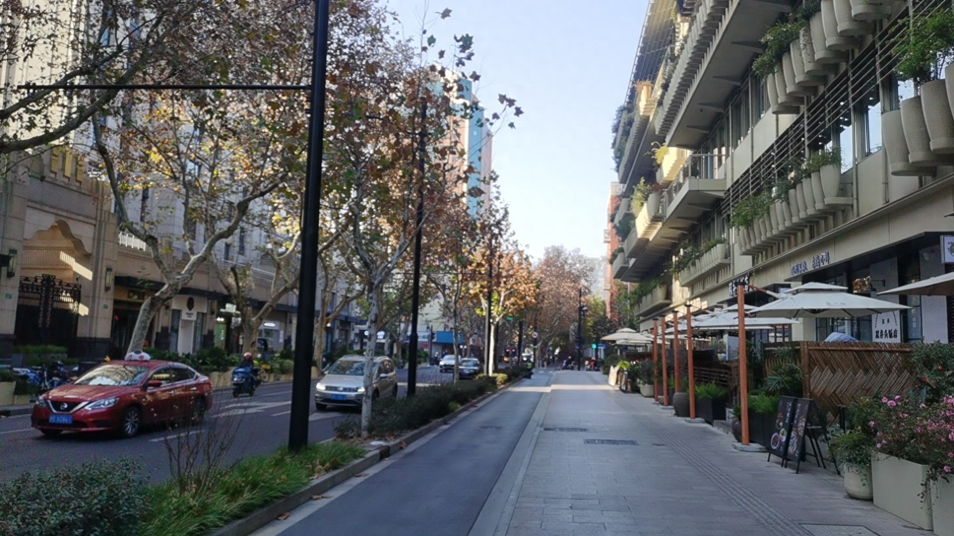 比亚迪股票十年走势图_比亚迪2015-2025年股价走势_比亚迪十年投资逻辑分析