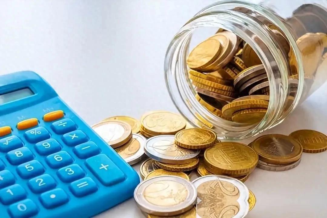 人力投资收益是现金为王，五年周期里存钱才是真保值