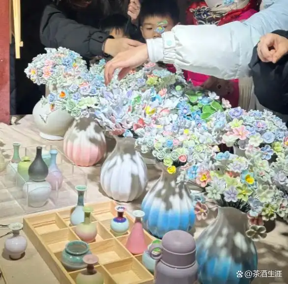 地摊经济小众项目_解压玩具地摊生意_当下零成本赚钱好买卖