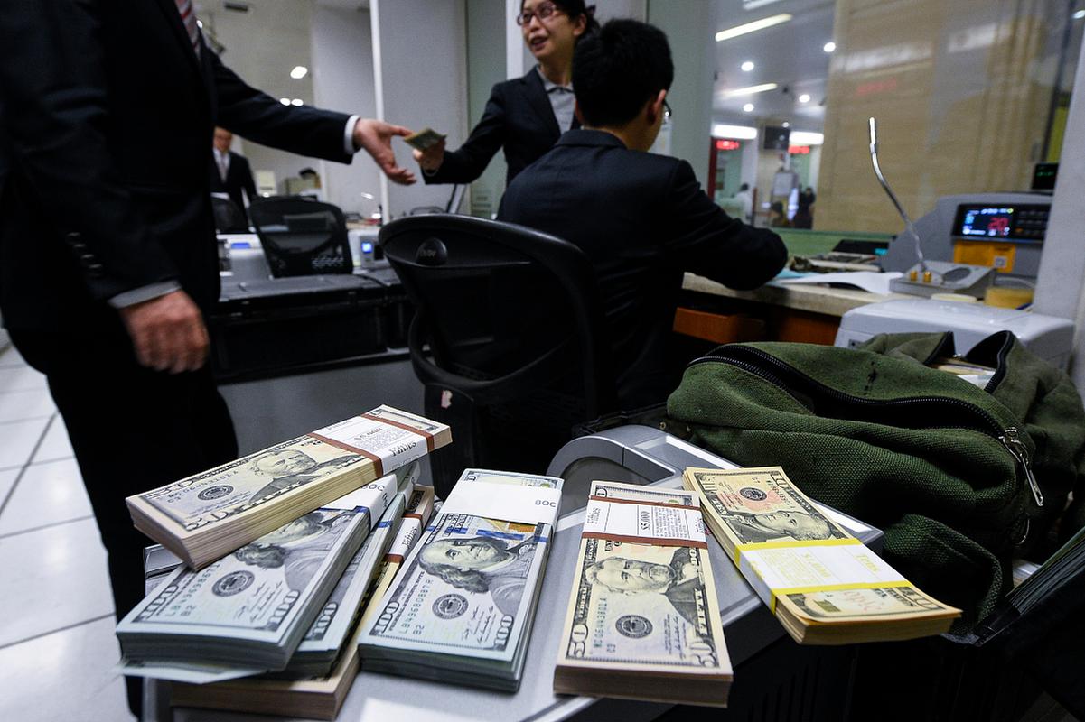 下列关于累计外汇敞口头寸比例的表述中,错误的是_外汇管理局核定头寸限额_银行结售汇综合头寸管理