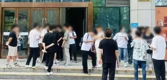 暑期工被骗 押金招聘陷阱 贵阳兼职骗局_贵州帮忙拼公司是骗局紧